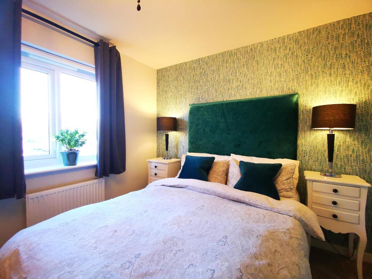 The Lawnswood - Central Manchester Holiday Home With Free Parking Exteriér fotografie
