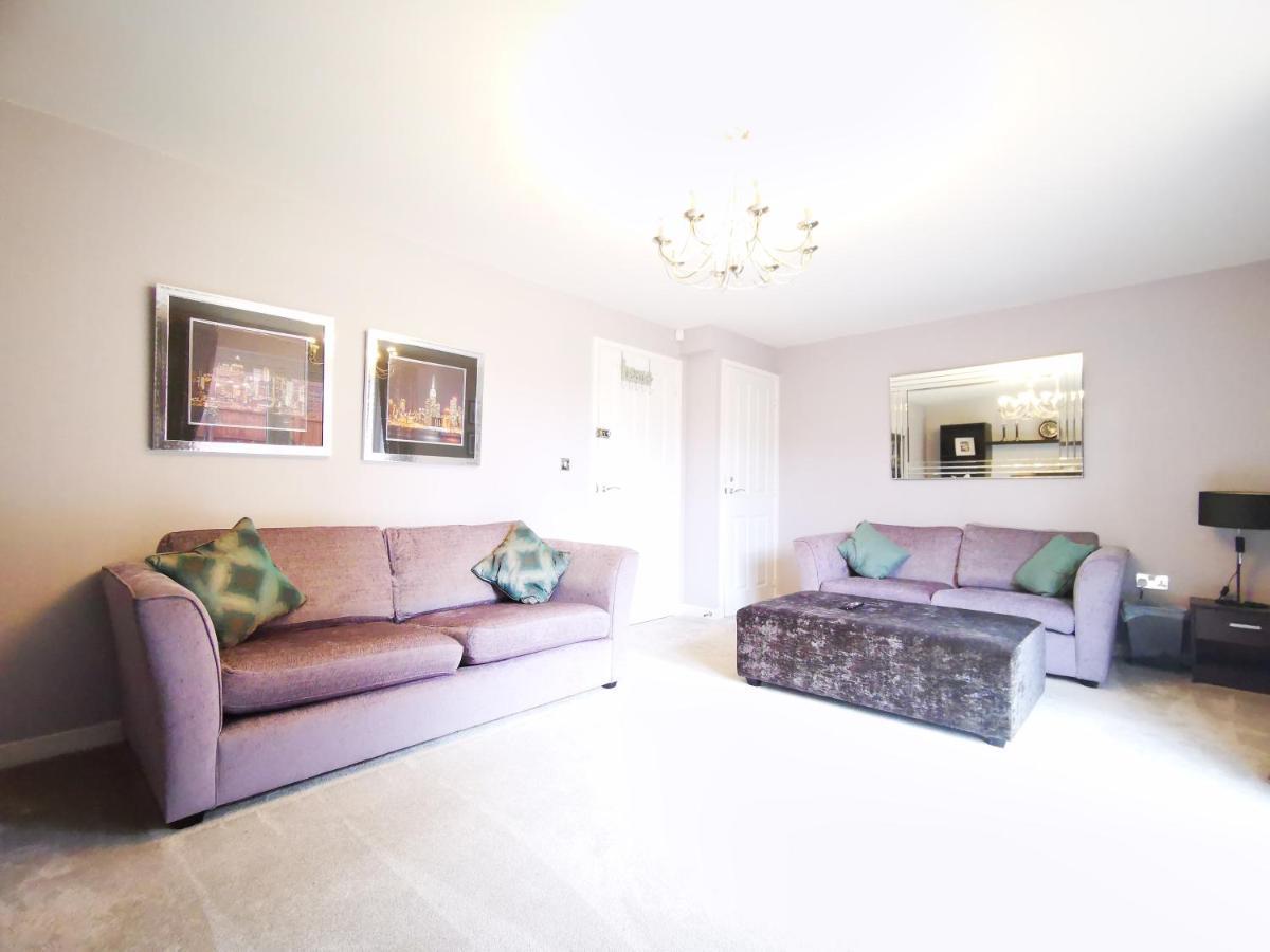 The Lawnswood - Central Manchester Holiday Home With Free Parking Exteriér fotografie